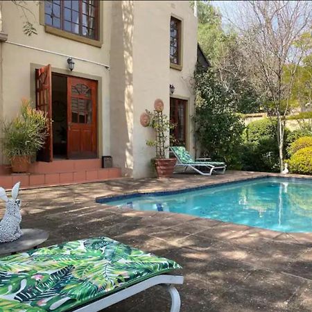 Tuscan Rose Johannesburg Kültér fotó